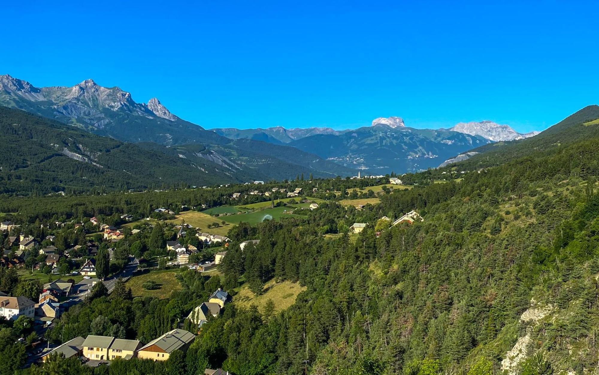 La Capitale - Les Gites De L Argile Barcelonnette Ngoại thất bức ảnh